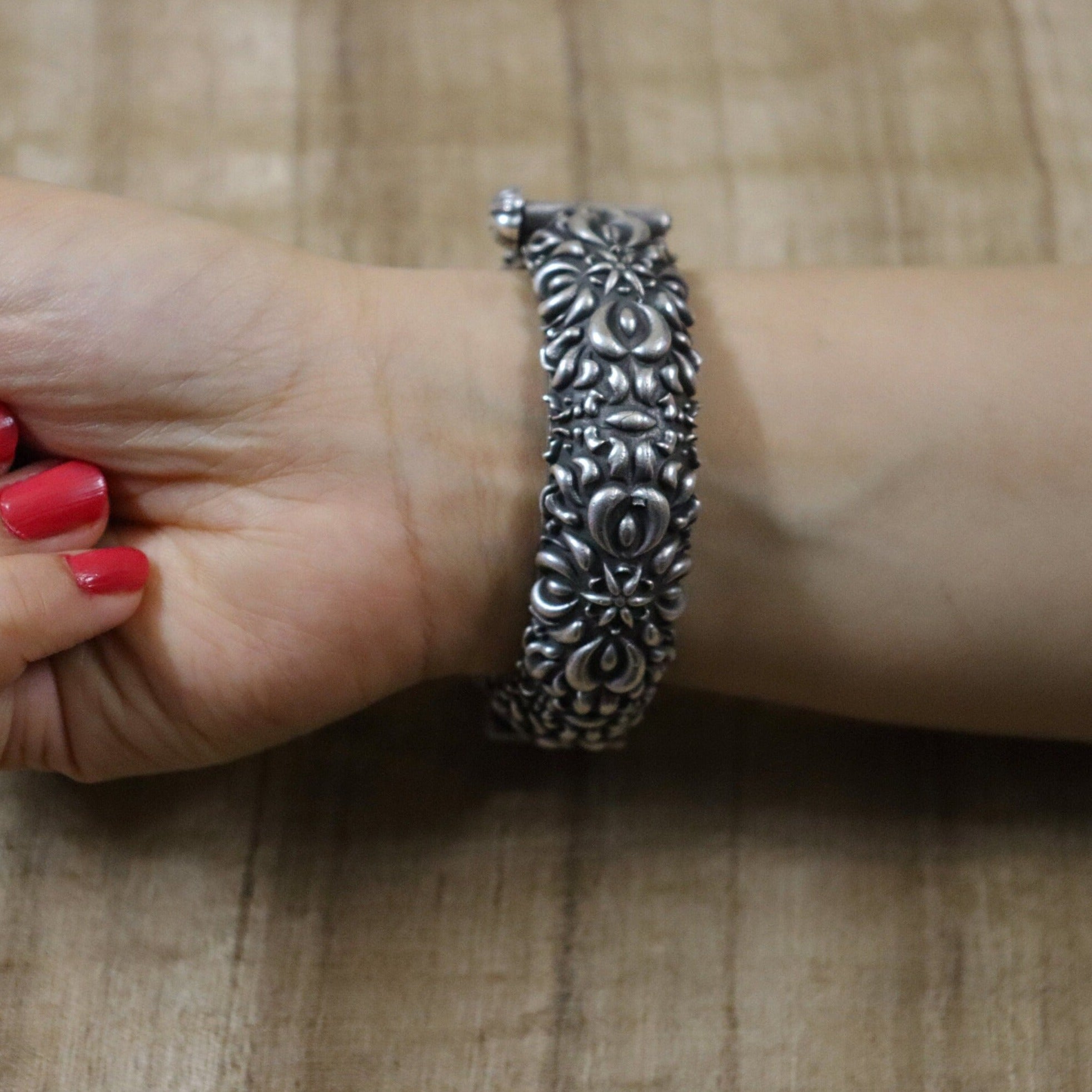 Oxidized Silver Ethnic Bangles